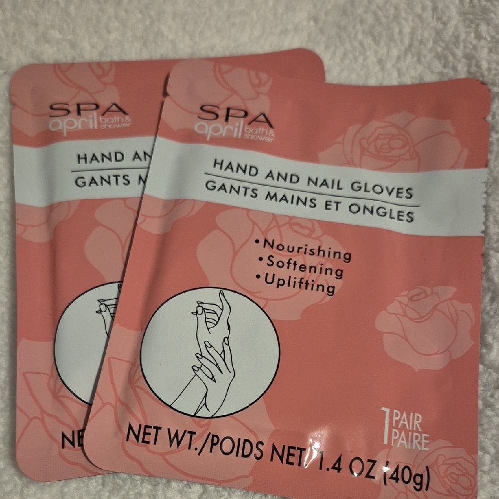 April Spa Hand and Nail Gloves